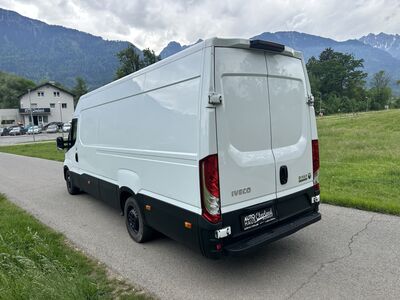 Iveco Daily Gebrauchtwagen Iveco Daily Gebrauchtwagen